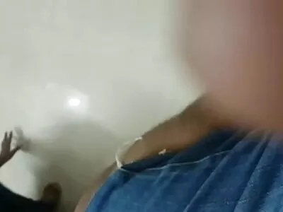 વુમન Licks ગુજરાતી સેકસી બીપી વીડીયો Her Pussy